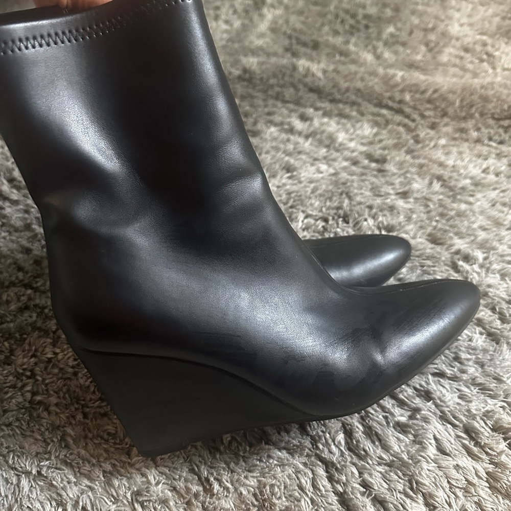 Elegant Black Wedge Ankle Boots